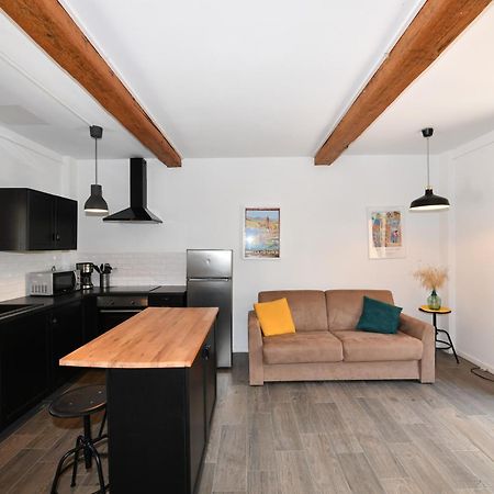 Les Appartements Du Mas Riols Сен-Сиприен Номер фото